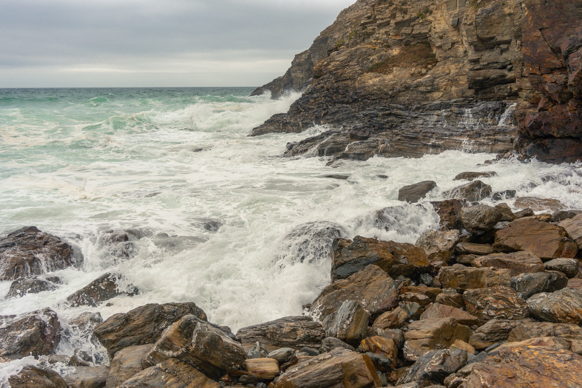 Chapel Porth, photography by Adam Drake Studio, Cornwall